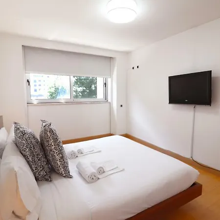 Apartment Beguest Saldanha Central Lisbon